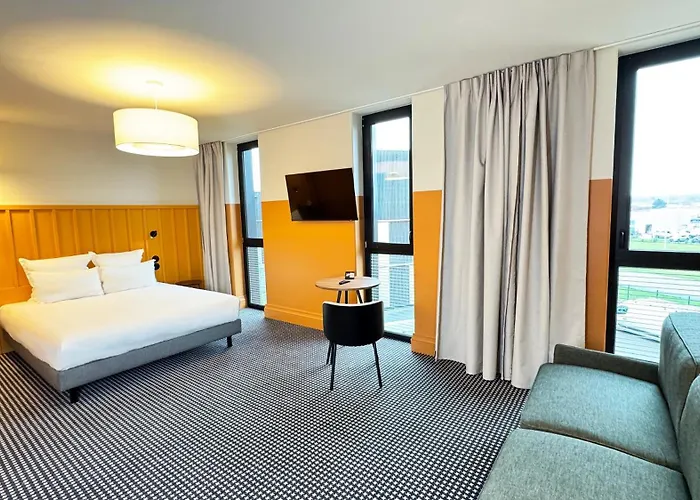 Kyriad Prestige Compiegne Hotel & Spa
